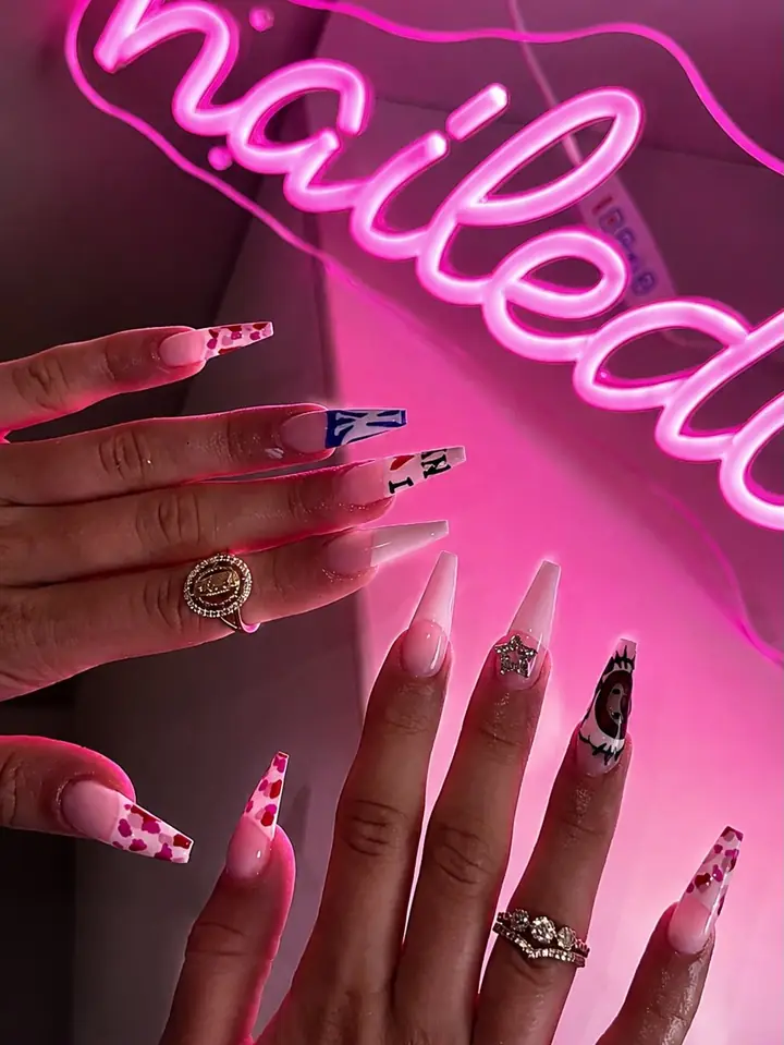 Nail art by nailedbyenii, photo 8